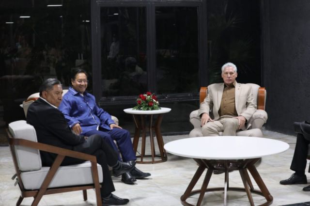 Arce con Díaz Canel