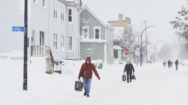 Tormenta invernal: Biden ordena asistencia federal