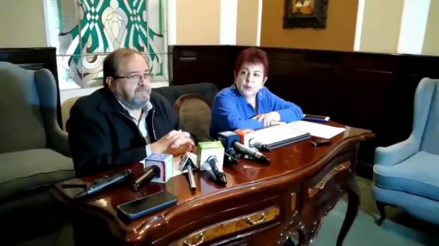 Exministros salen en defensa de Evo Morales