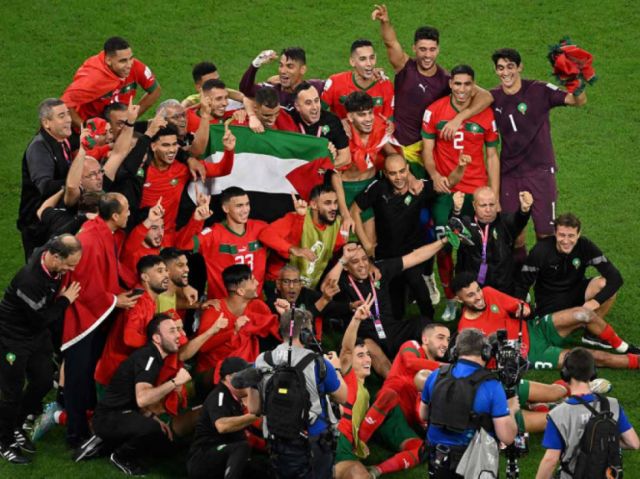 MARRUECOS, LA SORPRESA: El equipo africano se plantó en semifinales tras dejar por el camino rivales como Bélgica, España y Portugal. Su fútbol, intenso demostró que en este deport