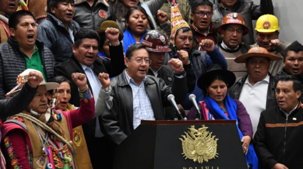 Evo: Me ha sorprendido que el hermano Lucho haya convocado a sectores sociales sin el MAS