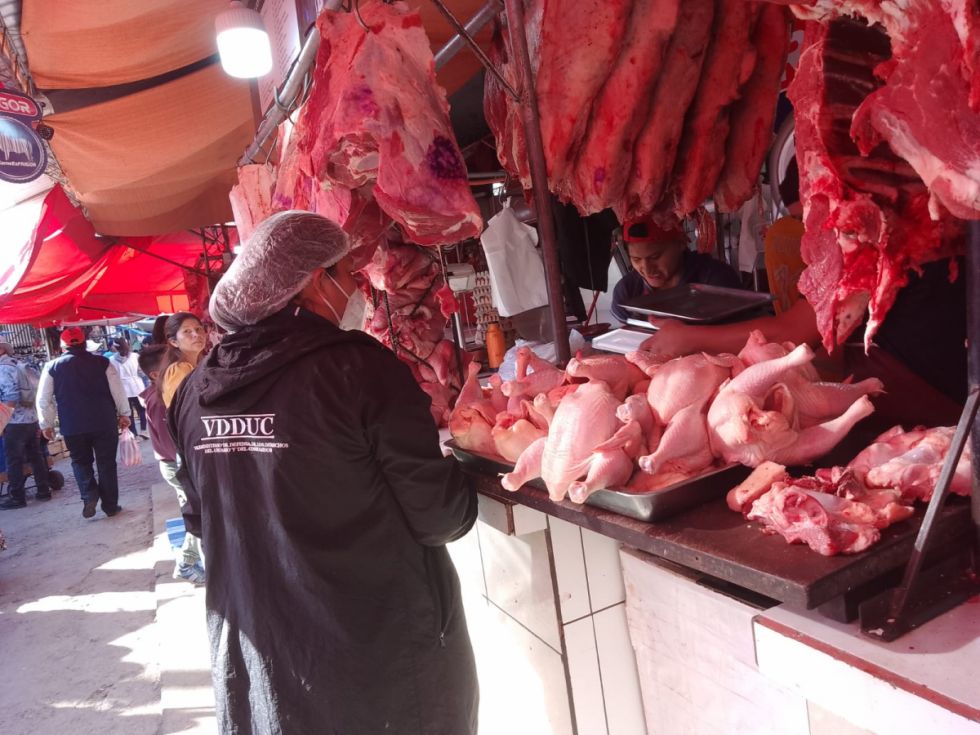 Bloqueo cruceño aún no influyó en el abastecimiento de carne en Tarija