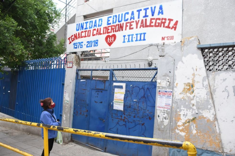 Inicia la inscripción escolar con el lío por la currícula en puerta