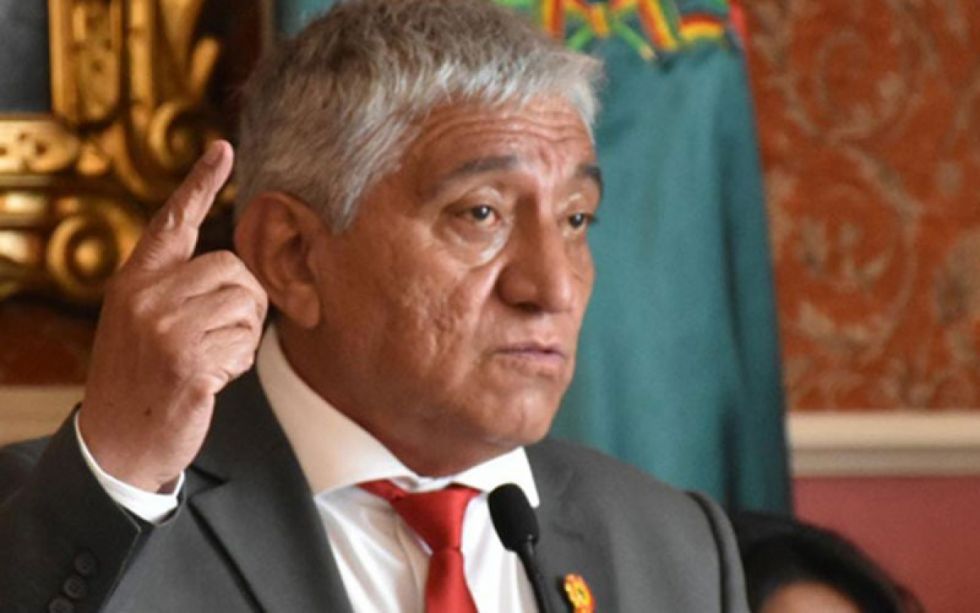 Fiscalía imputa al alcalde Iván Arias por un caso de violencia política 