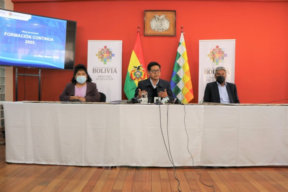 El 80% de maestros se capacitan en nueva malla curricular
