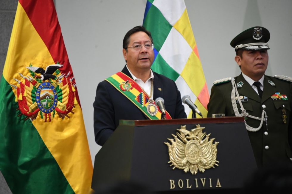 Día del Estado Plurinacional: Arce destaca crecimiento e ingreso a industrialización del litio 