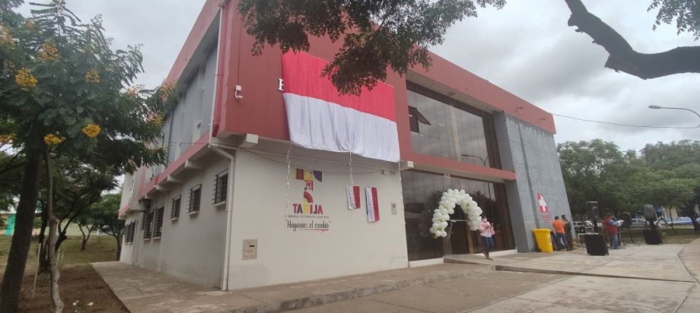 Centro de salud IV Centenario beneficia a 65 barrios de Tarija