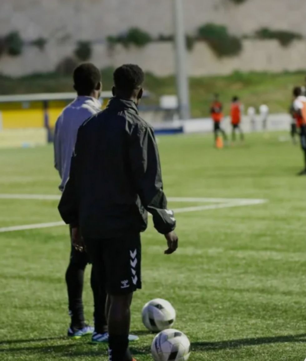 «Señores del fútbol, tengo 11 años…»: los sueños que sigue frenando la FIFA