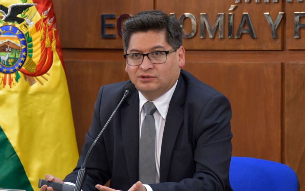 Ministro de Economía asegura que ‘Ley del Oro’ no perjudicará a la actividad minera