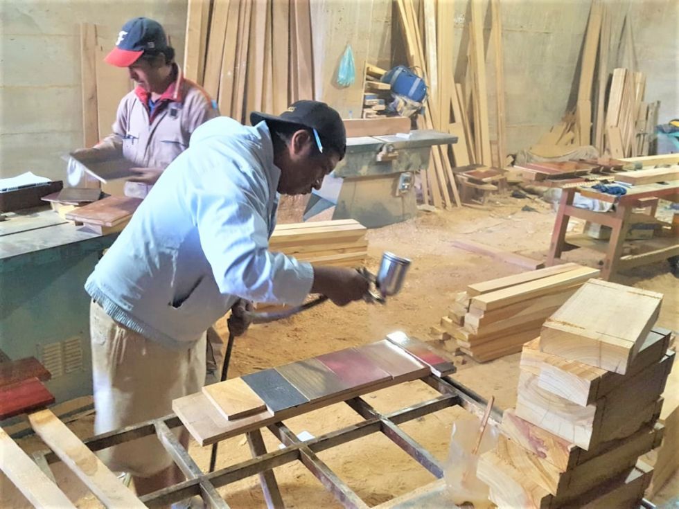 La tasa de desocupación en Bolivia baja de 5,2% a 4,3%