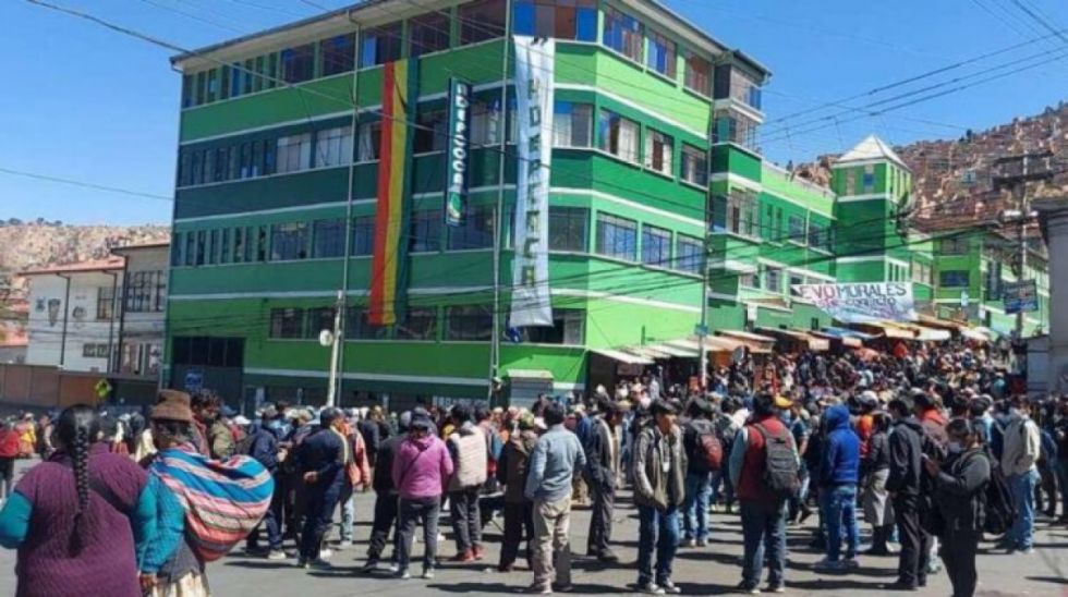 Denuncian que dirigentes afines al MAS toman Adepcoca