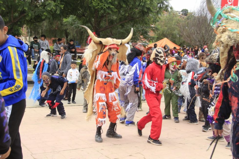 Así transcurrió el corso infantil que desafío al sur en Tarija