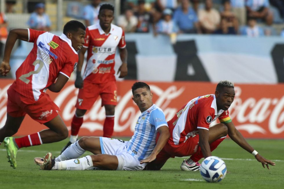 Always Ready queda con un  pie fuera de la Libertadores 
