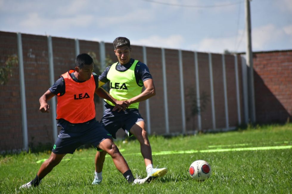 Real Tomayapo define equipo para el duelo de mañana ante el Royal Pari de “Coco” Bejarano 