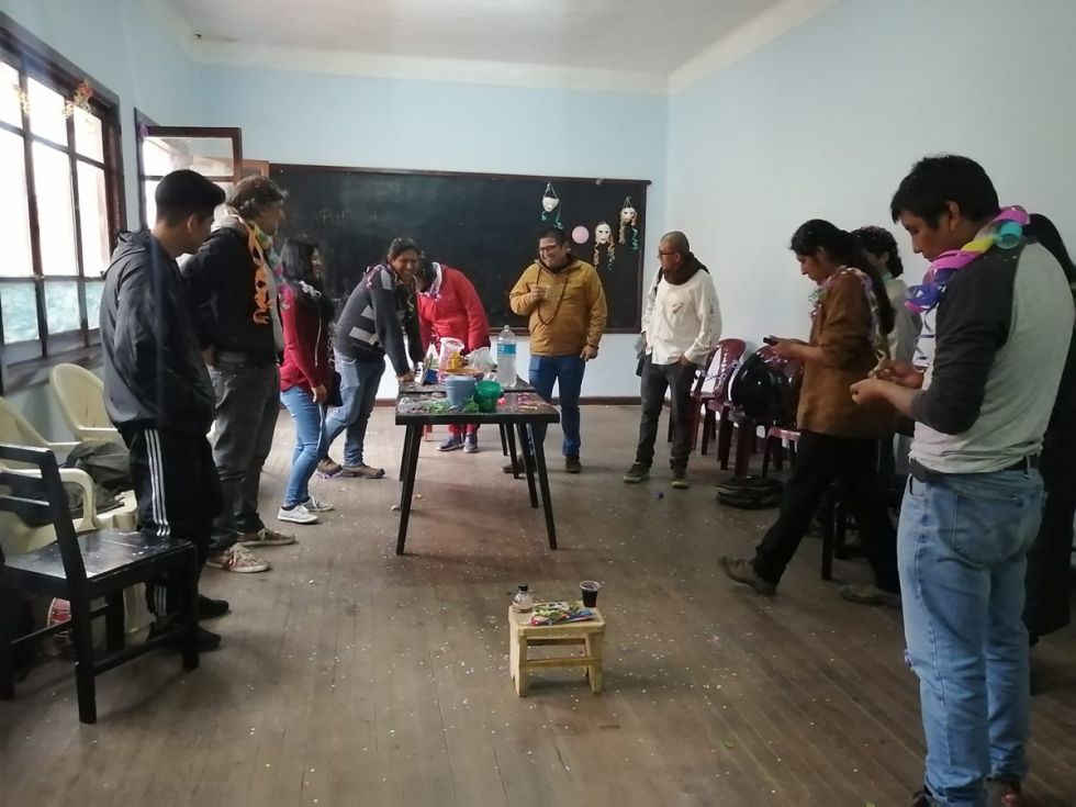Las Culturas Andariegas ch’allaron los espacios culturales de Tarija