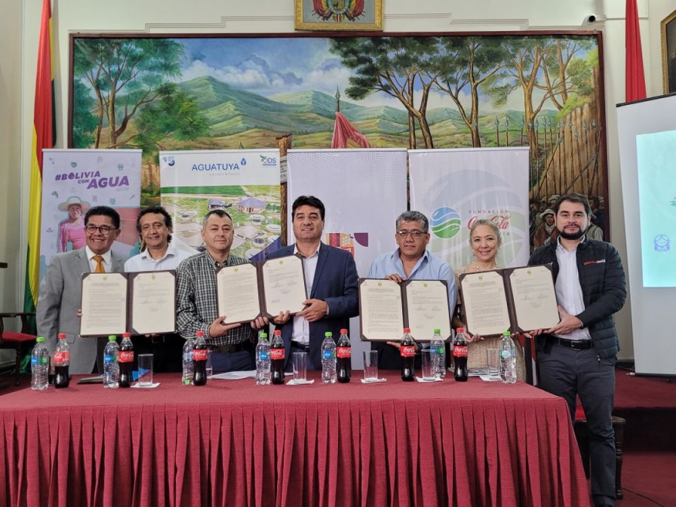 Tarija: Alcaldía y Bolivia con Agua darán este recurso a 605 familias