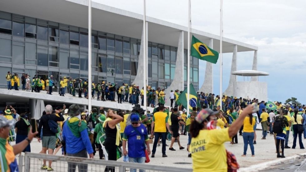 La Corte Suprema de Brasil libera a 173 bolsonaristas