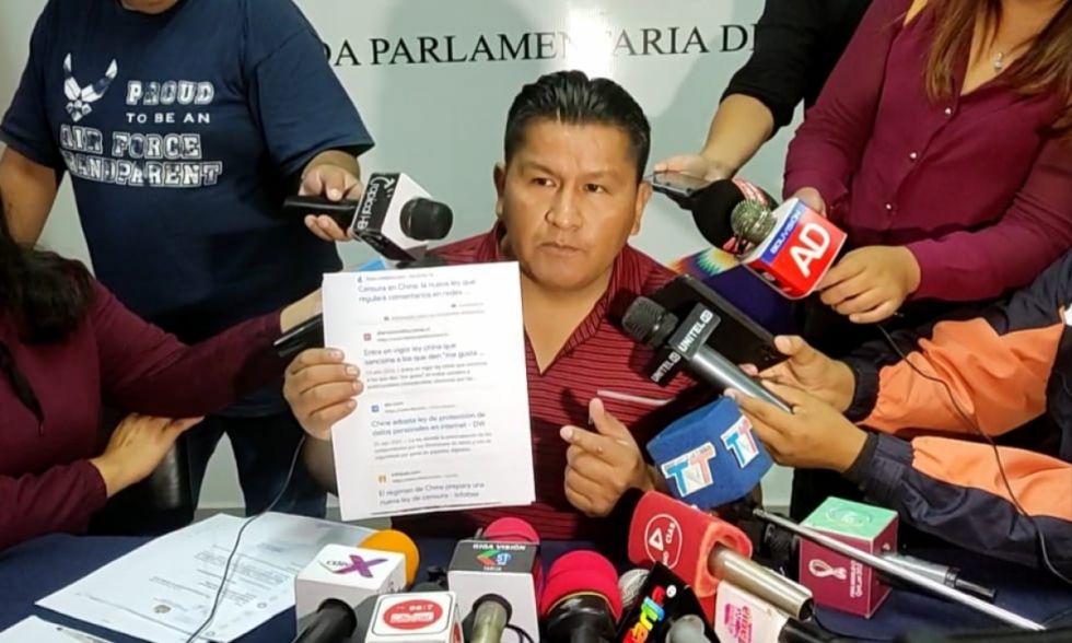Diputado del MAS por Tarija proyecta una ley para regular las cuentas y noticias falsas en redes sociales