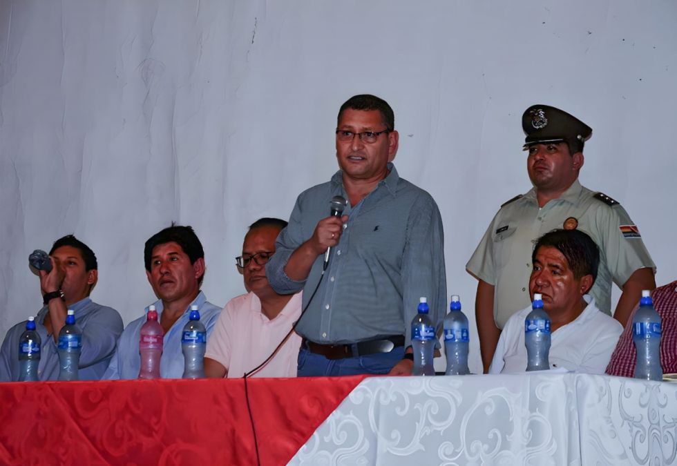 El Gobernador niega aumento en la tarifa de luz en Bermejo