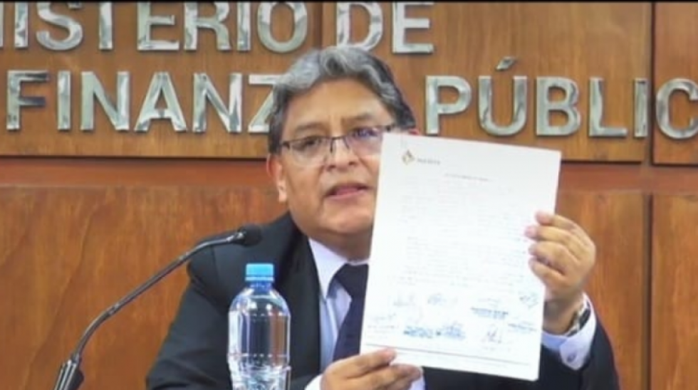 Gobierno y Fencomin firman acuerdo para aprobar ley del oro