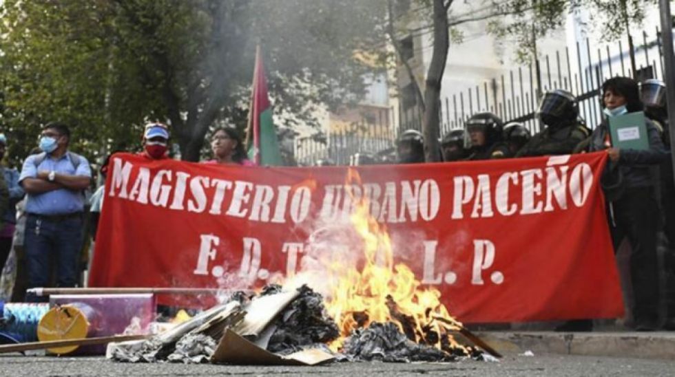 Pary: resistencias financian protesta del Magisterio