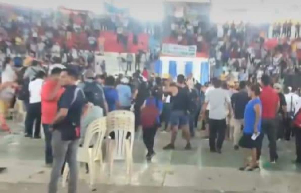 Se registran enfrentamientos en el Congreso del MAS en Santa Cruz, denuncian manipulación