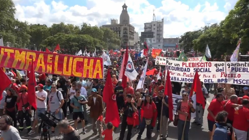Uruguay: rechazan reforma jubilatoria de Lacalle Pou