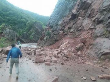 La ABC cierra la ruta Palos Blancos-Villa Montes por derrumbes y pérdida de plataforma 