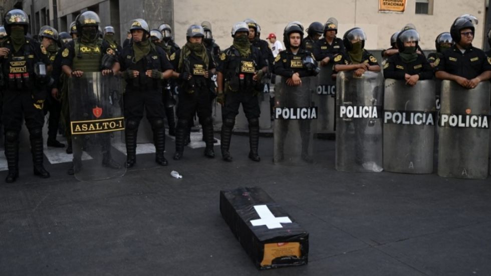 Perú: anuncian reforma a la Policía Nacional
