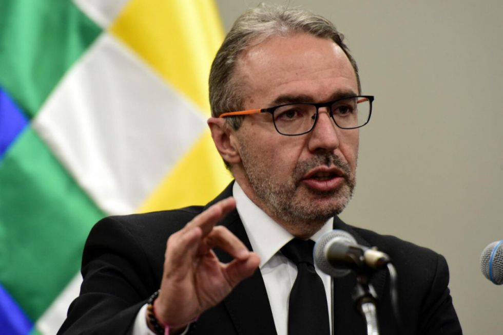 Radicales del MAS piden suprimir cargo de Richter