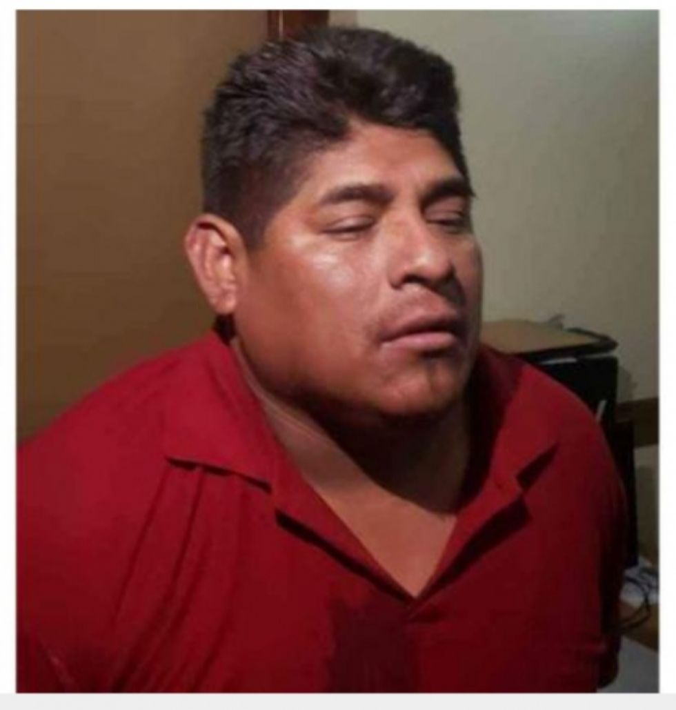 César Apaza enfrenta otra imputación donde le acusan de lesionar a una policía cuando fue aprehendido