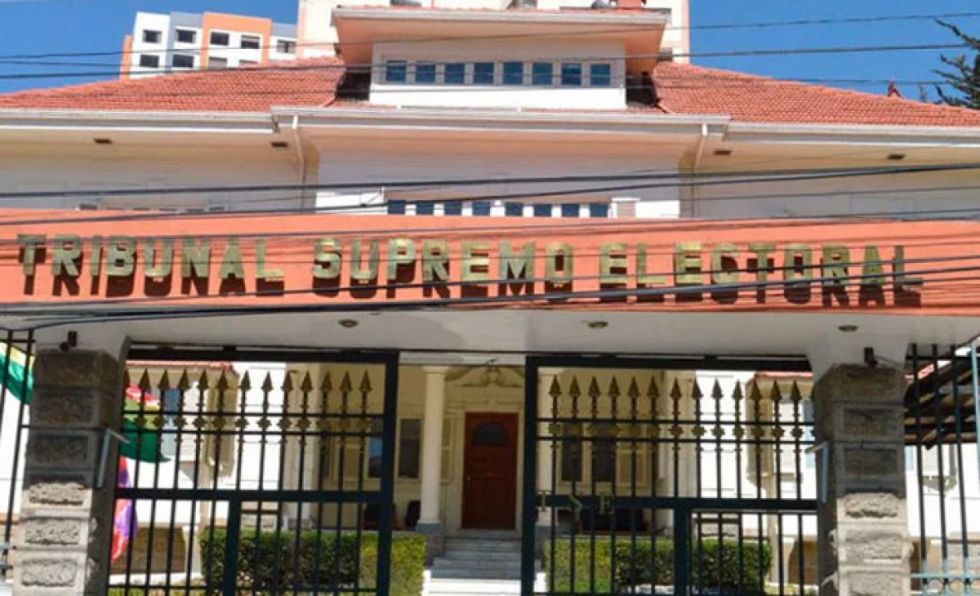 TSE responde a juristas y justifica el requisito tildado de ‘imposible’ de cumplir