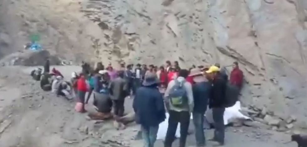 Persiste el bloqueo en la ruta Tarija – Yunchará – Villazón
