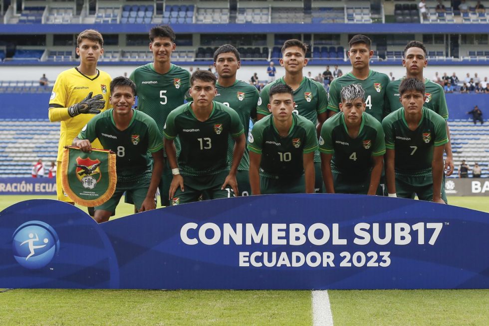 Gol de Torrez y buen partido de Paniagua en la derrota de Bolivia ante Paraguay 