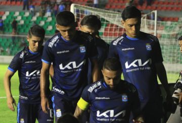  Real Santa Cruz hunde a Blooming	