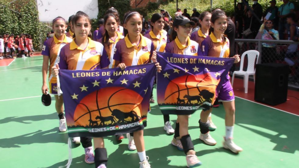 Copa Abril en Tarija recibió a más de 200 basquetbolistas