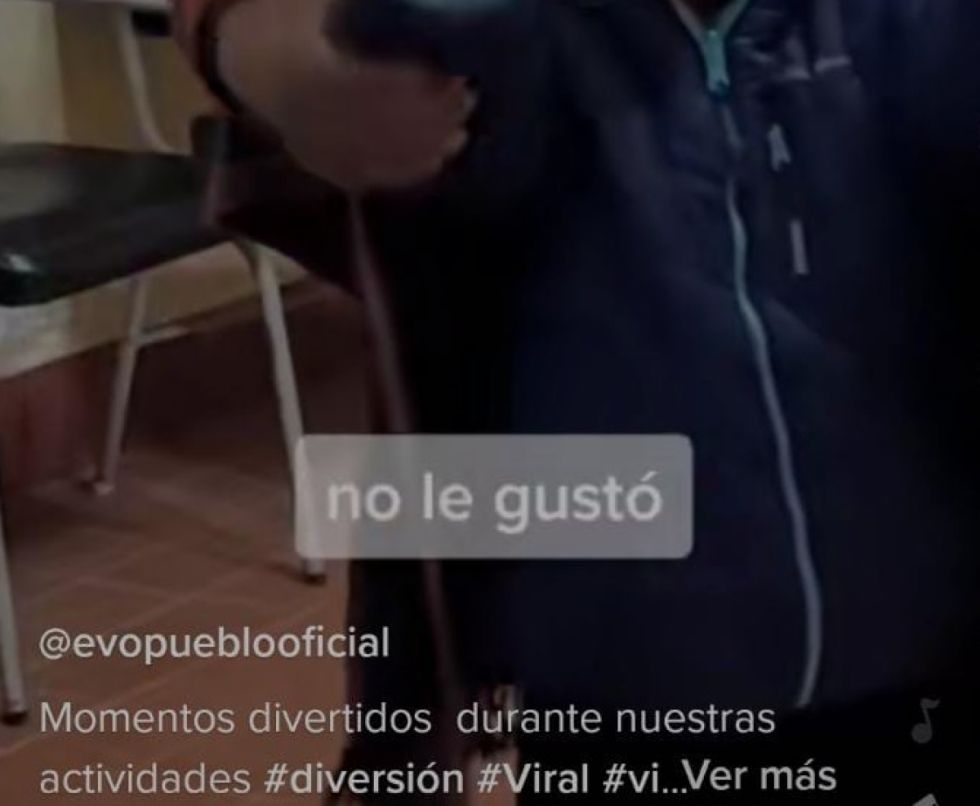 Líderes y partidos exponen identidad de niñas y niños en sus redes 