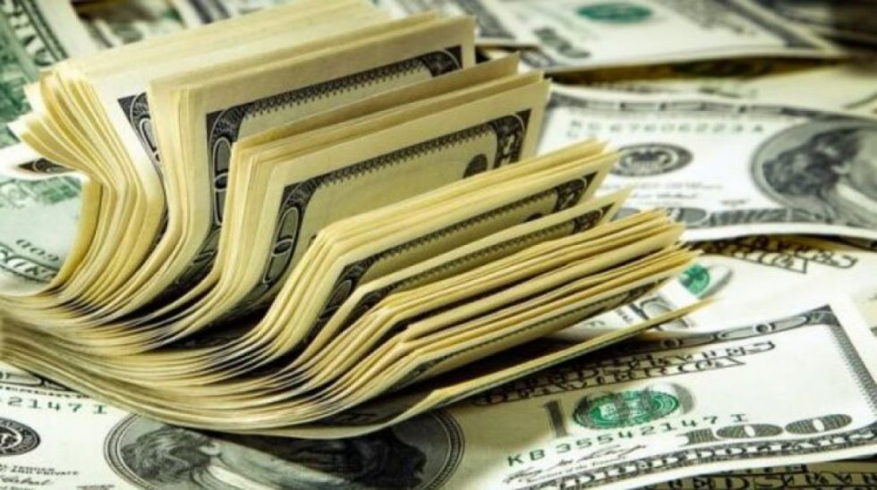 Continúa la escasez de dólares en las entidades bancarias