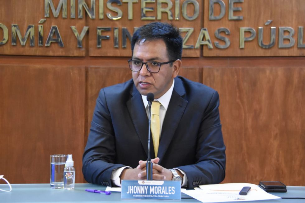 El Gobierno descarta suspender la subvención de los carburantes 