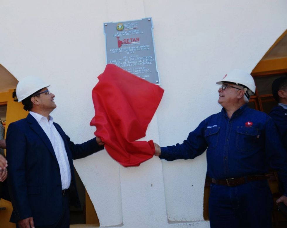 Gobernación inaugura la conexión de Tarija al 100% del SIN