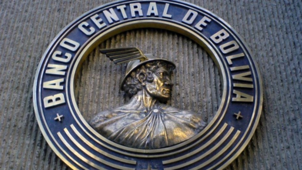 Presionan al BCB para informar el manejo de divisas