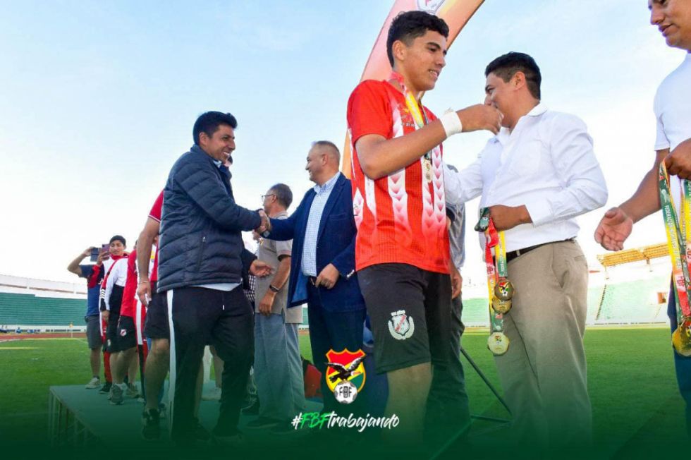 Esto es lo que dijo el presidente de la FBF sobre Horacio Pacheco y la Selección Boliviana 