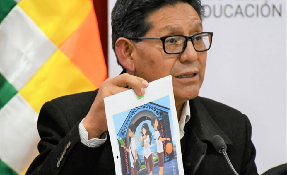 Presentan nueva denuncia contra Pary por plagio
