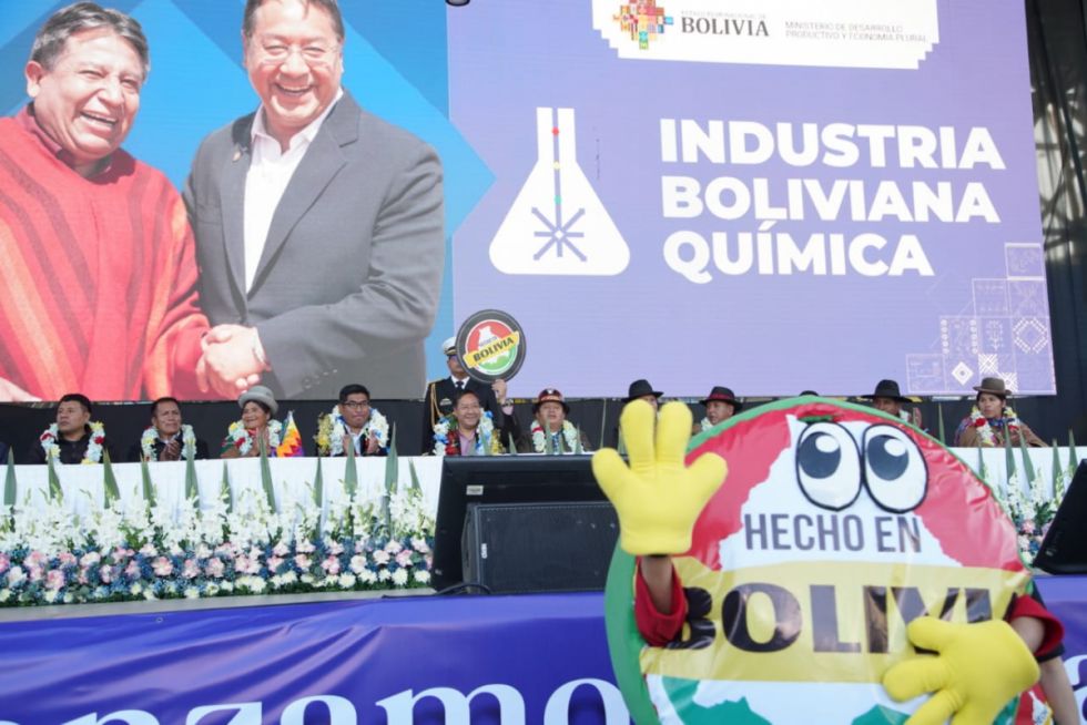 Gobierno crea la Industria Boliviana Química