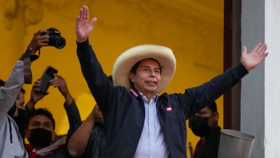 Castillo: Sigo siendo presidente de Perú