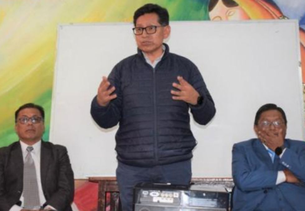 Ministro Pary insta a maestros profundizar la prevención de hecho de violencia en colegios