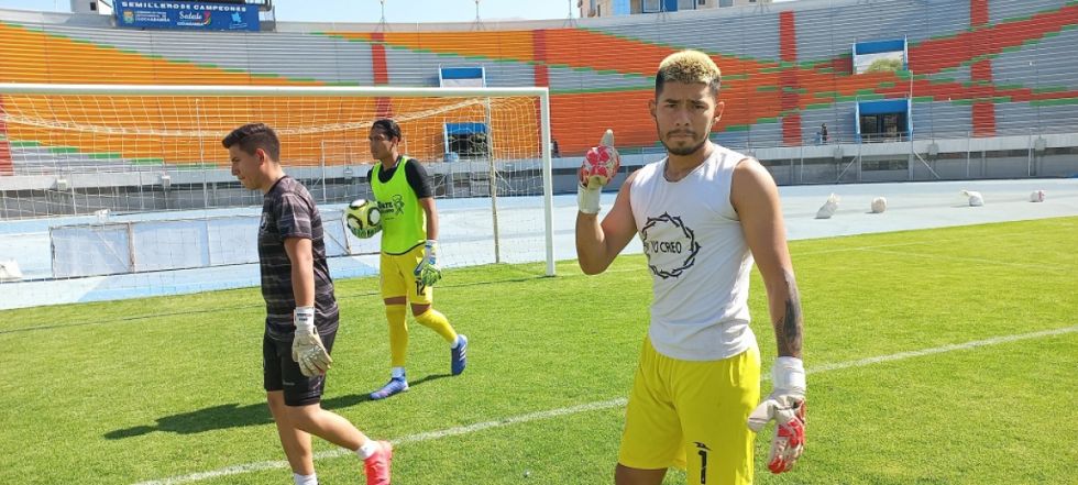 La joven promesa que empieza a adueñarse del arco de un grande de Tarija 