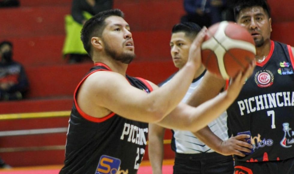 El club Pichincha toma el mando de la Libobásquet