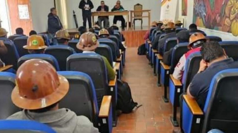 Ley del oro: Mineros desconocen reglamento