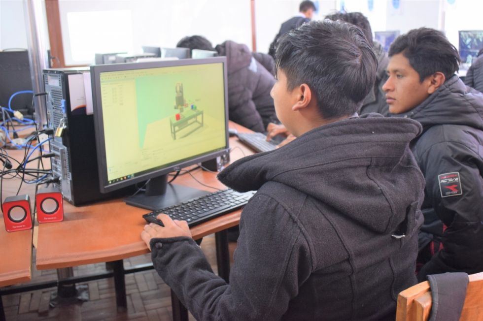 Institutos Técnico Tecnológicos incorporarán simuladores Cirus para potenciar sus aprendizajes rumbo a la industrialización